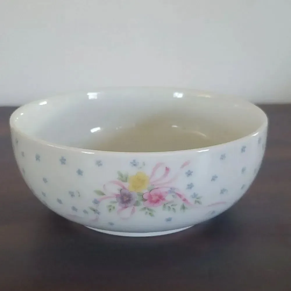 Very Pretty Vintage 1993 FTD Floral Ceramic Bowl Dish